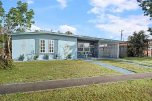 8466 MAUREEN AVENUE, NORTH PORT, FL 34287 Sold 08/29/25