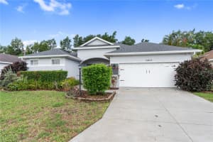 11813 HOLLY HOCK DRIVE, LAKEWOOD RANCH, FL 34202 Sold 05/09/25