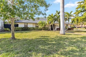 600 OWL WAY, SARASOTA, FL 34236 Sold 03/19/25