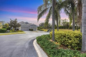 11808 SAWGRASS LAKE TERRACE, BRADENTON, FL 34211 Sold 04/14/25