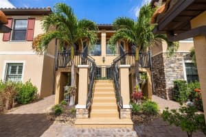 13725 Messina Loop #201, BRADENTON