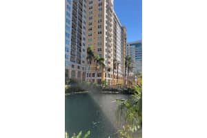 750 TAMIAMI TRAIL, SARASOTA, FL 34236 - MLS#MFRA4637555