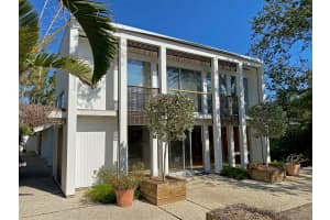 3721 FLAMINGO AVENUE, SARASOTA, FL 34242 - MLS#MFRA4637567