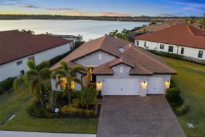 275 TOSCAVILLA BOULEVARD, NOKOMIS, FL 34275 Sold 04/21/25