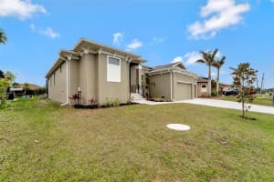 10508 MCALESTER CIRCLE, PORT CHARLOTTE, FL 33981 - MLS#MFRA4637587