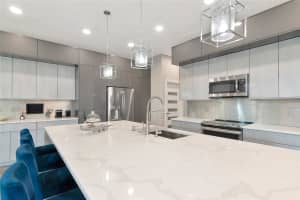 4917 SABAL LAKE CIRCLE, SARASOTA, FL 34238 Sold 07/24/25