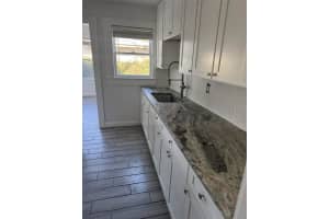 506 HOULE AVENUE, SARASOTA, FL 34232 Sold 08/29/25