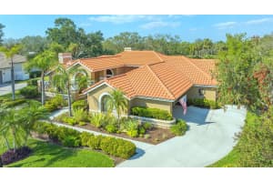 4221 ESCONDITO CIRCLE, SARASOTA, FL 34238 - MLS#MFRA4637646