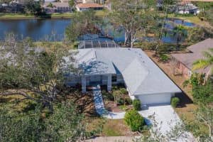 3267 CRYSTAL LAKES COURT, SARASOTA, FL 34235 Sold 03/17/25