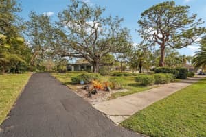 349 SCOTT AVENUE, SARASOTA, FL 34243 - MLS#MFRA4637775
