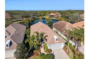 7121 ORCHID ISLAND PLACE, BRADENTON, FL 34202 Sold 04/08/25