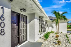 1608 HONEY COURT, VENICE, FL 34293 - MLS#MFRA4637850