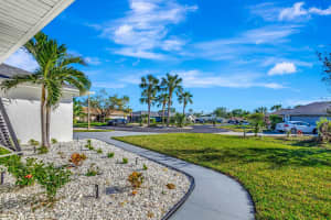 1608 HONEY COURT, VENICE, FL 34293 - MLS#MFRA4637850