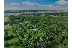 1343 RANCHERO DRIVE, SARASOTA, FL 34240 - MLS#MFRA4637854