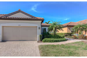 8279 VARENNA DRIVE, SARASOTA, FL 34231 Sold 04/21/25