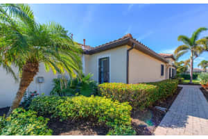 8279 VARENNA DRIVE, SARASOTA, FL 34231 Sold 04/21/25