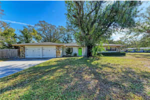1625 Bravo Dr, CLEARWATER