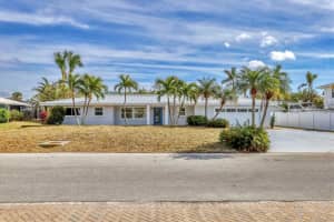 6429 HOLLYWOOD BOULEVARD, SARASOTA, FL 34231 Sold 05/29/25