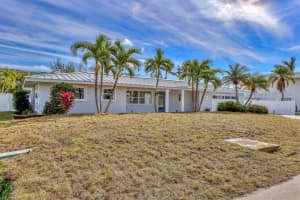 6429 HOLLYWOOD BOULEVARD, SARASOTA, FL 34231 Sold 05/29/25