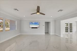6429 HOLLYWOOD BOULEVARD, SARASOTA, FL 34231 Sold 05/29/25