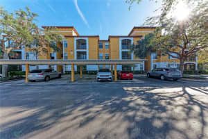 8335 38TH STREET CIRCLE, SARASOTA, FL 34243 Sold 04/17/25