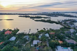 3950 RED ROCK WAY, SARASOTA, FL 34231 Sold 04/24/25