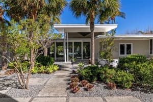 117 POLK DRIVE, SARASOTA, FL 34236 Sold 03/28/25
