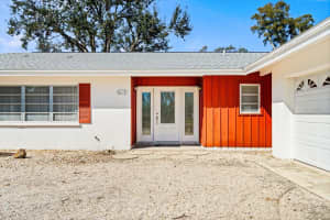 617 WHITFIELD AVENUE, SARASOTA, FL 34243 Sold 04/11/25
