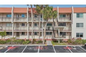 250 SANTA MARIA STREET, VENICE, FL 34285 Sold 07/17/25