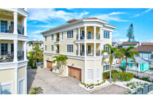 317 BEACH ROAD, SARASOTA, FL 34242 Sold 04/10/25