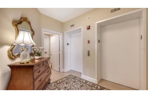 401 N POINT ROAD, OSPREY, FL 34229 Sold 03/27/25