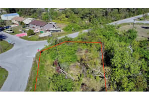 11272 7TH AVENUE, PUNTA GORDA, FL 33955 - MLS#MFRA4638219