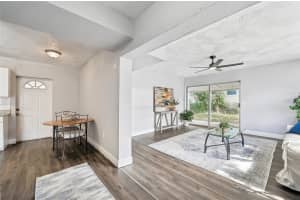 609 10TH AVENUE, BRADENTON, FL 34208 Sold 04/25/25