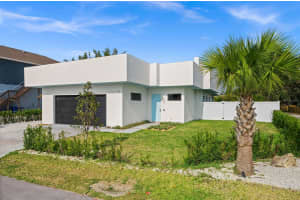 5351 MOELLER AVENUE, SARASOTA, FL 34233 - MLS#MFRA4638260