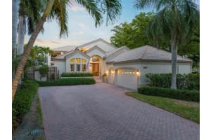 601 WESTON POINTE COURT, LONGBOAT KEY, FL 34228 Sold 04/28/25