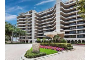 415 L AMBIANCE DRIVE, LONGBOAT KEY, FL 34228 Sold 05/27/25