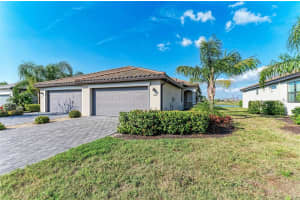 15917 Clear Skies Pl, LAKEWOOD RANCH