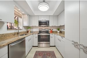 6112 29TH AVENUE, BRADENTON, FL 34209 Sold 04/01/25
