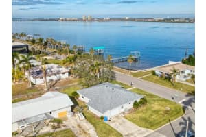 2022 RIVERSIDE DRIVE, BRADENTON, FL 34208 Sold 03/14/25