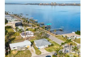 2022 RIVERSIDE DRIVE, BRADENTON, FL 34208 Sold 03/14/25