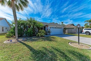 4410 70TH DRIVE, SARASOTA, FL 34243 - MLS#MFRA4638529