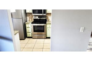 2808 60TH AVENUE, BRADENTON, FL 34207 Sold 05/09/25