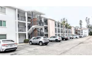 5918 Palm Ln #c33, BRADENTON