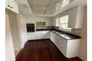 600 NEPONSIT DRIVE, VENICE, FL 34293 Sold 09/30/25