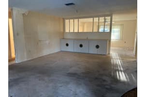 1546 GRAND BOULEVARD, SARASOTA, FL 34232 Sold 08/29/25