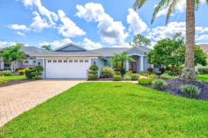 7453 Featherstone Blvd, SARASOTA