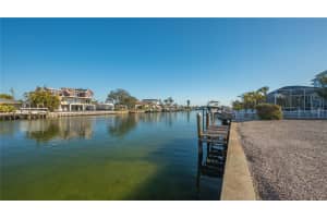 526 67TH STREET, HOLMES BEACH, FL 34217 - MLS#MFRA4638640