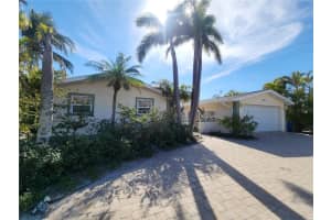 511 56TH STREET, HOLMES BEACH, FL 34217 Sold 03/07/25