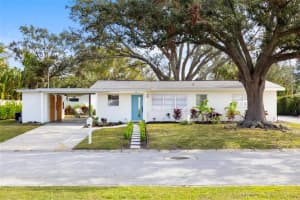 2211 TUTTLE TERRACE, SARASOTA, FL 34239 Sold 04/30/25