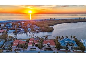400 WASHINGTON DRIVE, SARASOTA, FL 34236 Sold 07/15/25